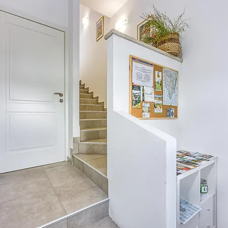 Lavanda - Enjoy Springtime In Nature & Explore Istria Apartment *
