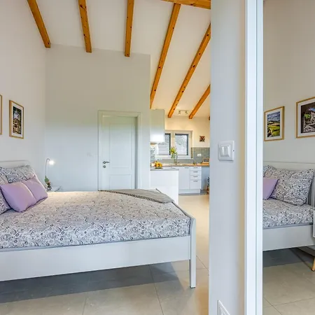 Apartment Lavanda - Enjoy Springtime In Nature & Explore Istria Tinjan