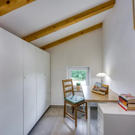 Apartment Lavanda - Enjoy Springtime In Nature & Explore Istria *