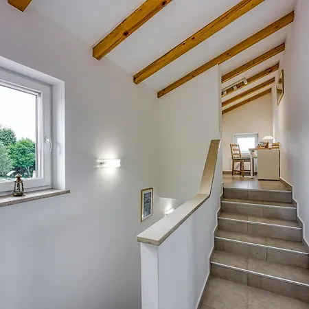 Lavanda - Enjoy Springtime In Nature & Explore Istria Apartment Tinjan