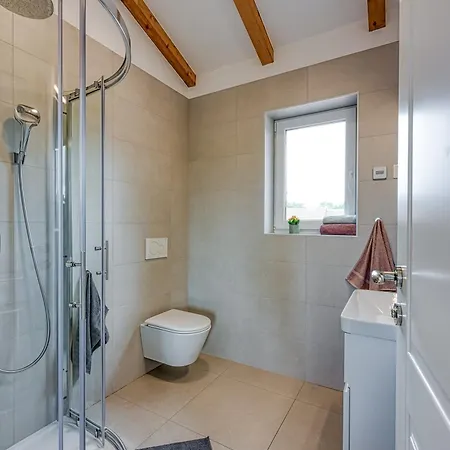 Apartment Lavanda - Enjoy Springtime In Nature & Explore Istria Tinjan