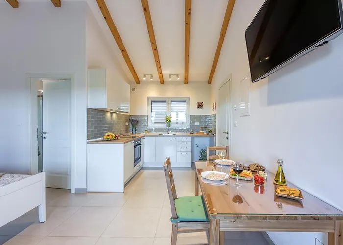 Lavanda - Cozy With Heating Tinjan